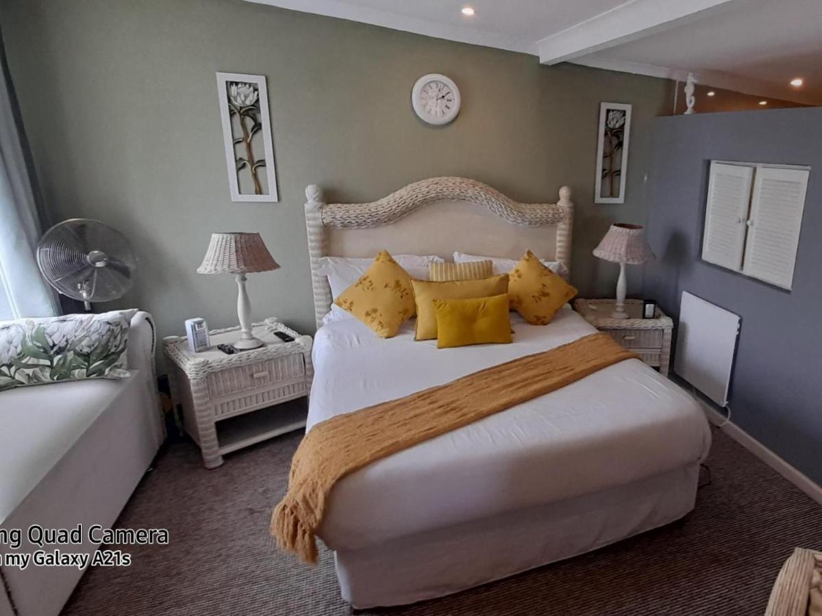 Azure House Hotel Knysna Buitenkant foto