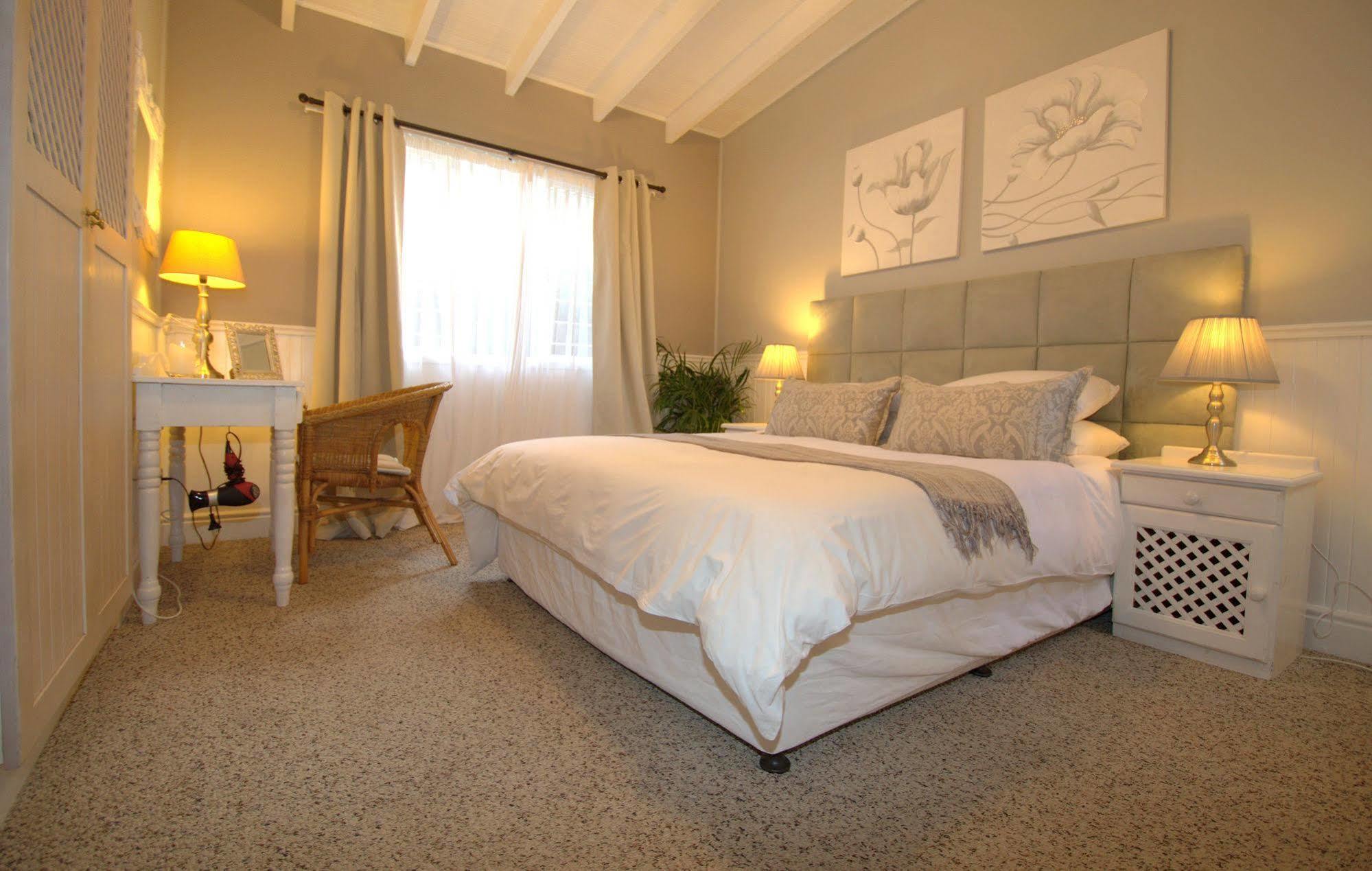 Azure House Hotel Knysna Buitenkant foto