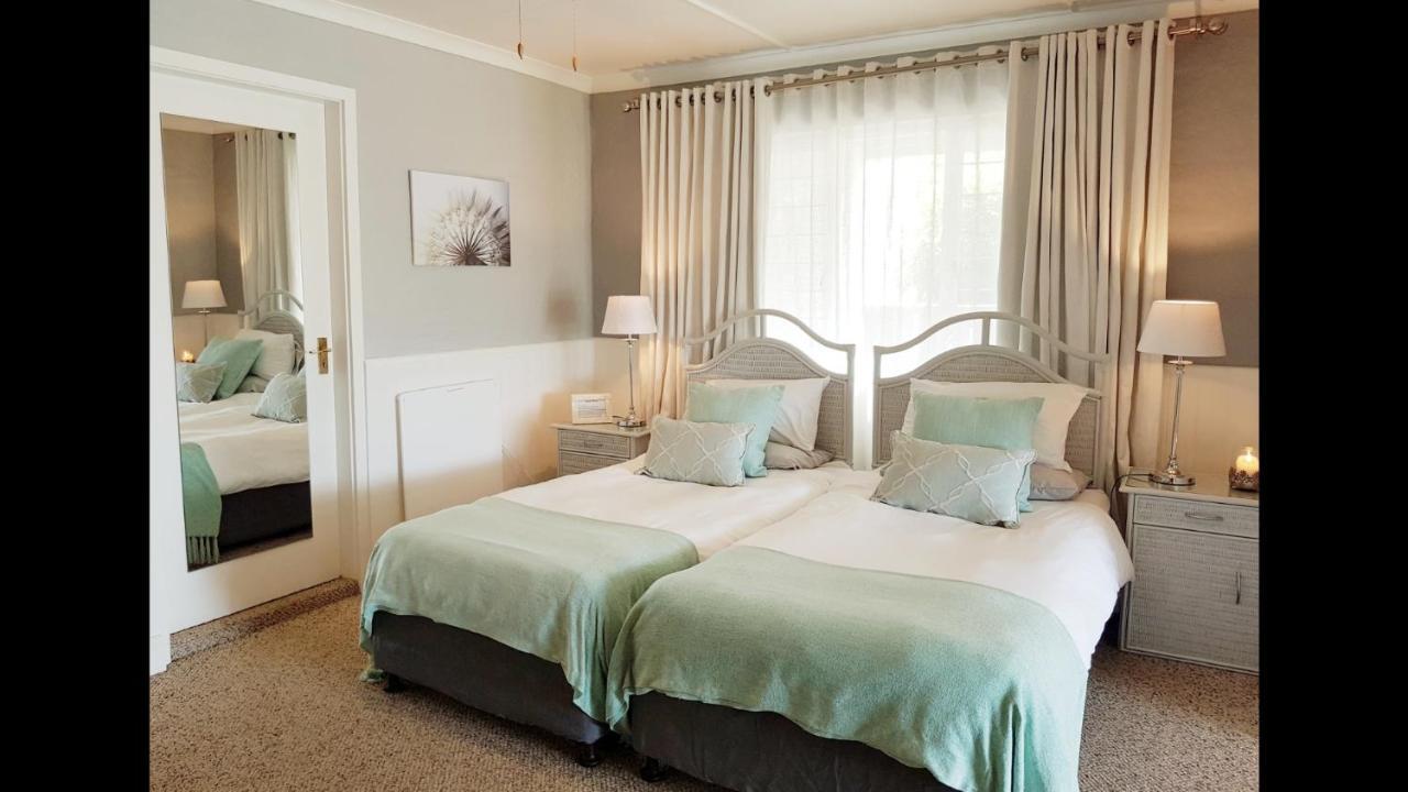 Azure House Hotel Knysna Buitenkant foto